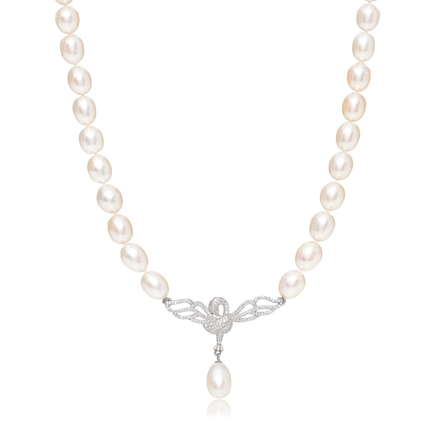 Pearls of the Orient returns to Top Drawer: Image 1