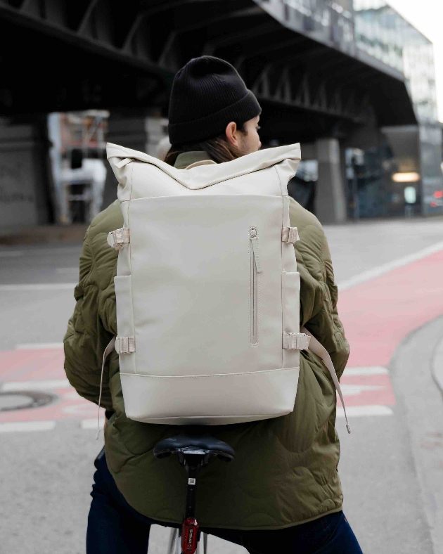Model wearing Kapten & Son bag 